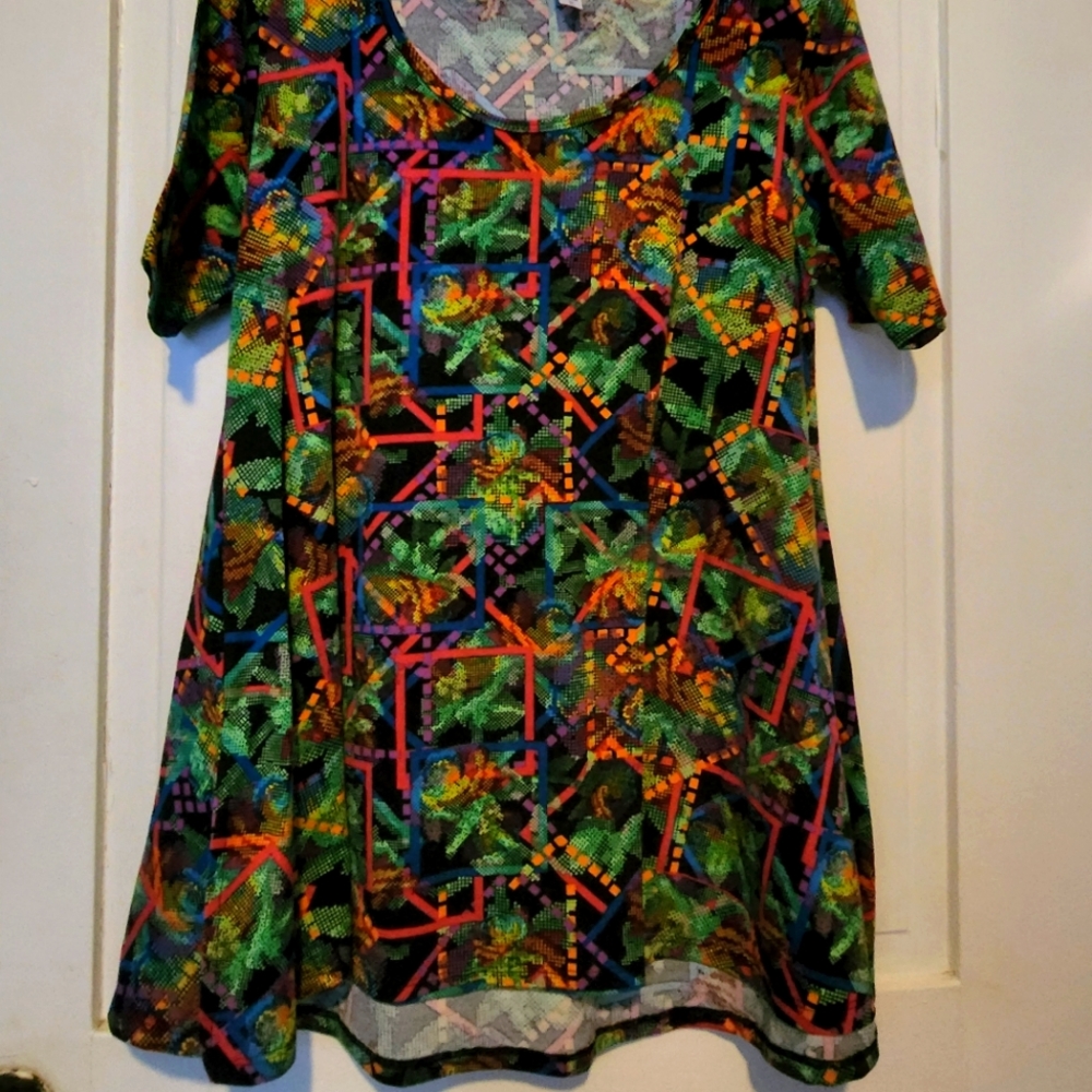 LuLaRoe Tunic